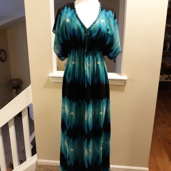 Nicole by Nicole Miller Dresses & Skirts - MAXI Dress by Nicole Miller 12 EUC